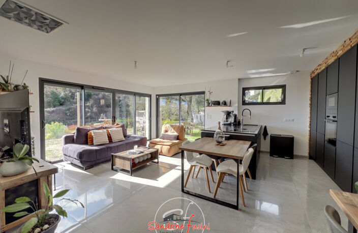Belle villa récente 5 pièces 130 m2 avec vue mer — photo 2