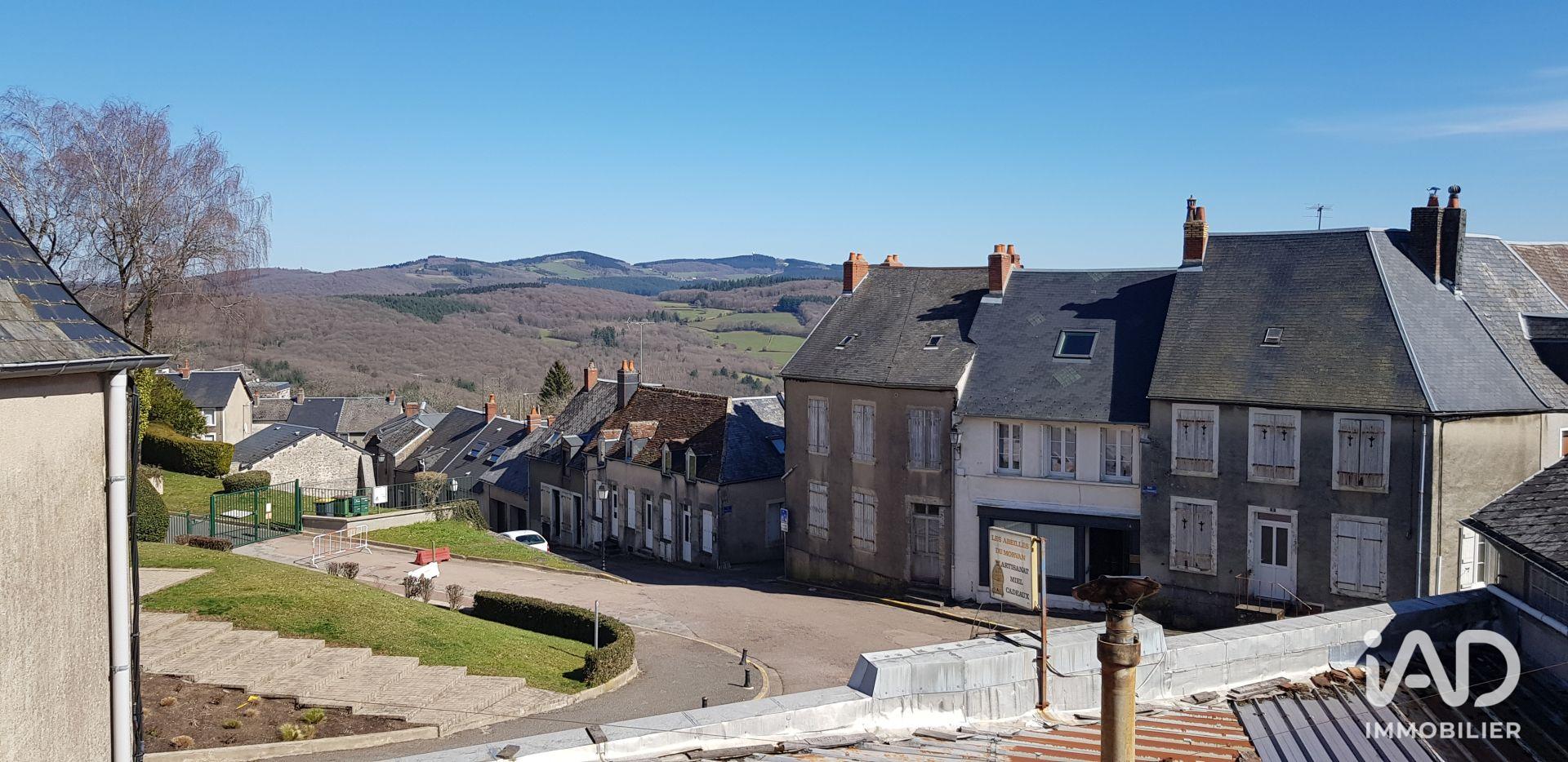 Chateau-Chinon-Ville - 266m² - 4p. - 3ch.