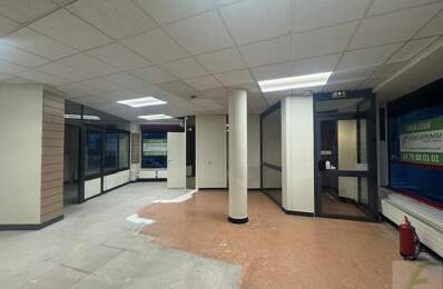 Local commercial — photo du bien