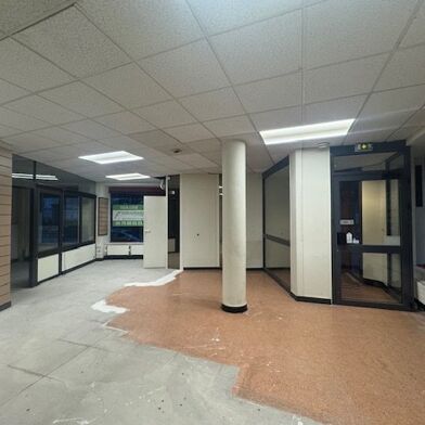 Commerce  270000 €