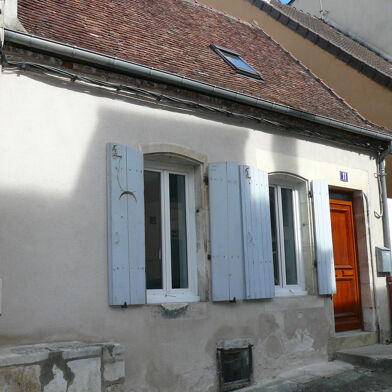 Maison 3 pièces 590 €