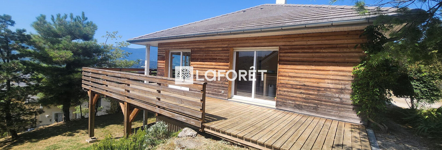 Maison 5 Pièces 135 m² à louer à Jacob-Bellecombette (73000)