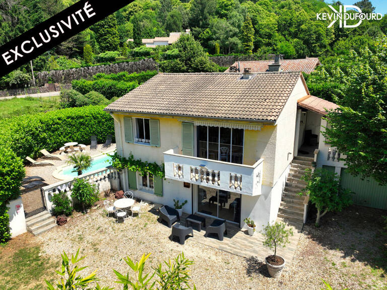 Maison de 115 m² sur un terrain de 900 m² à THUEYTS — photo 1