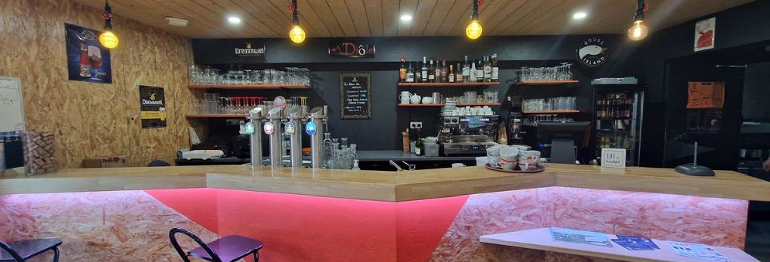 Commerce 2 Pièces 100 m² à vendre à Mauges-sur-Loire (49620)