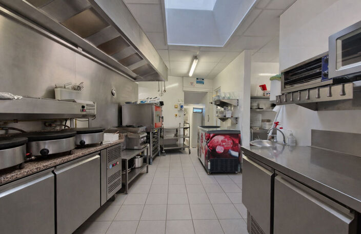 FONDS DE COMMERCE RESTAURATION/BAR DANS UNE COMMUNE DYNAMIQUE — photo 4