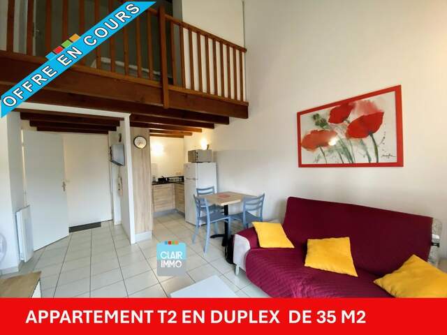 Charmant T2 en duplex entièrement rénové avec terrasse — photo du bien