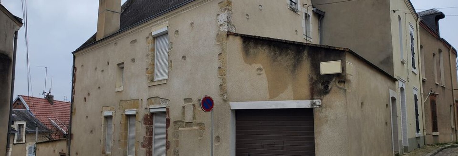 Maison 9 Pièces 154 m² à vendre à Vierzon (18100)