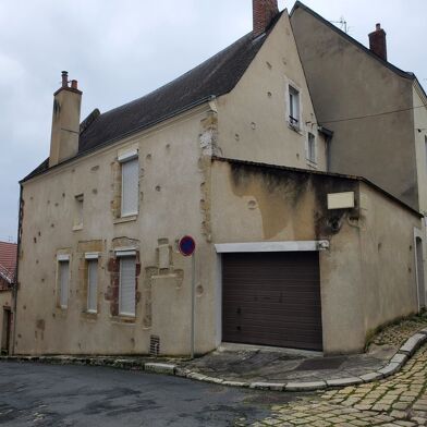 Maison 9 pièces 85000 €