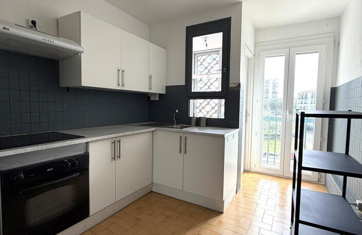 VERTEFEUILLE - MAGNIFIQUE APPARTEMENT T3/4 vue dégagée — photo 2