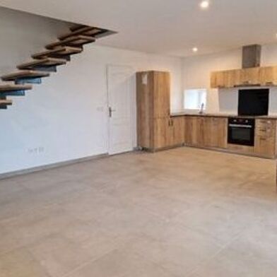 Maison 3 pièces 850 €