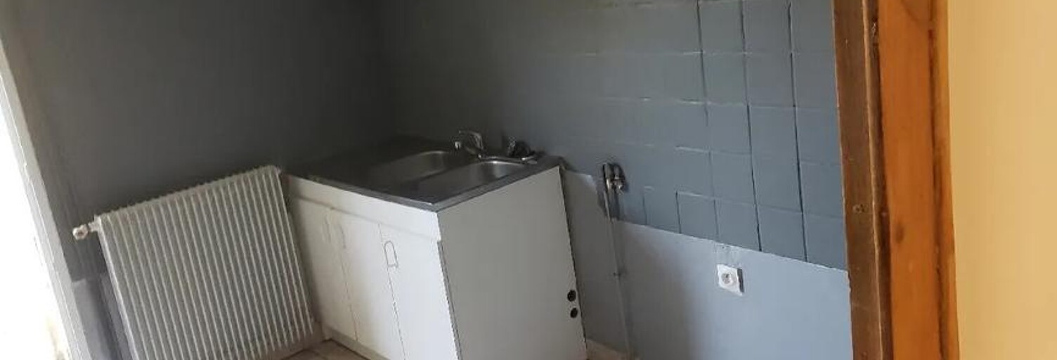 Maison 3 Pièces 70 m² à louer à Sainte-Foy-la-Grande (33220)