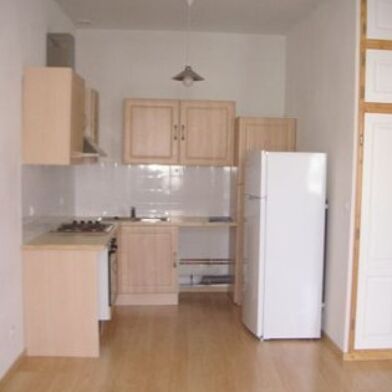 Appartement 3 pièces 760 €