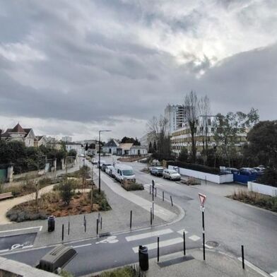 Appartement 3 pièces 1050 €