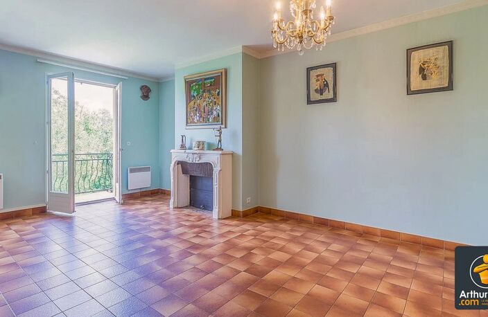 Maison individuelle de plain-pied avec garage et jardin de 1 164 m² – Orliénas — photo 2
