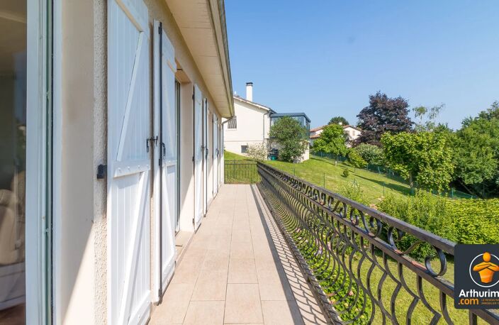 Maison individuelle de plain-pied avec garage et jardin de 1 164 m² – Orliénas — photo 4