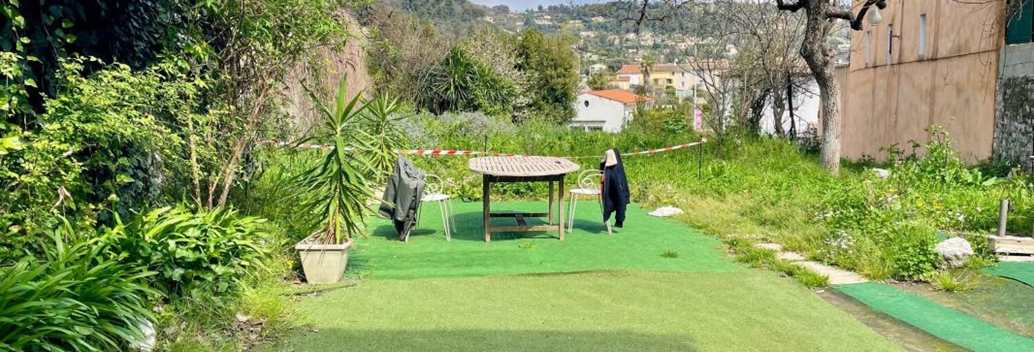 Terrain  680 m² à vendre à La Colle-sur-Loup (06480)