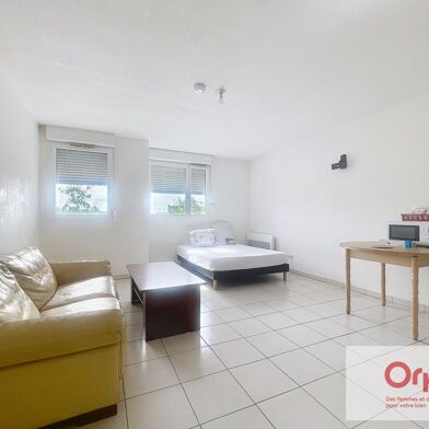 Appartement 1 pièces 330 €
