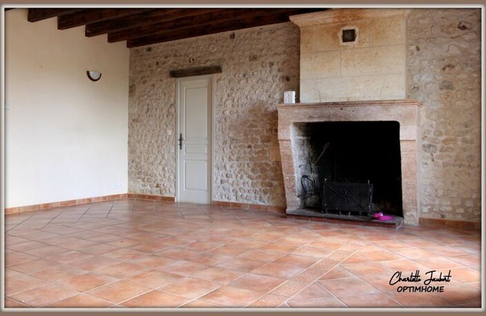 Maison à vendre 8 pièces Proche de MONTMOREAU SAINT CYBARD (16) — photo 3