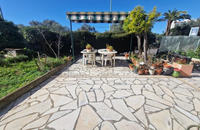 Maison individuelle avec jardin et stationnements — photo 4