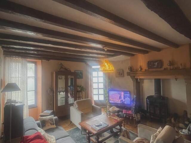 Maison à vendre 5 pièces SAINT SULPICE LAURIERE (87) — photo du bien