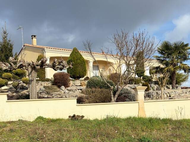 Soyaux - Maison 124 m² avec garage — photo du bien