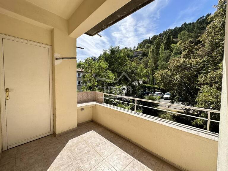 Appartement T5 avec cave et grenier — photo 1