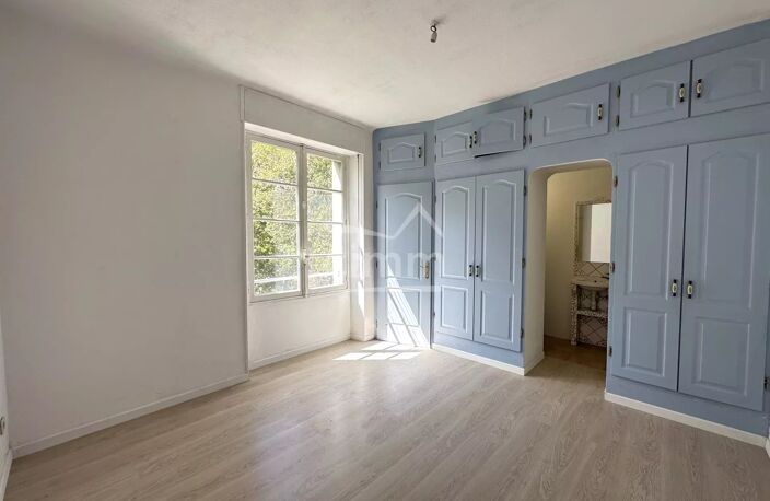 Appartement T5 avec cave et grenier — photo 4