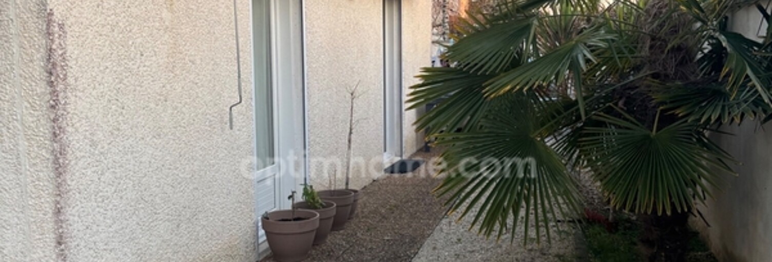 Maison 4 Pièces 72 m² à vendre à Roullet-Saint-Estèphe (16440)