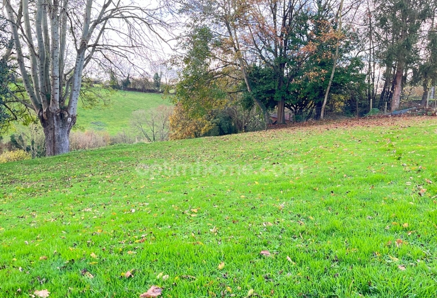 Terrain à bâtir de 1962 m² — photo 1
