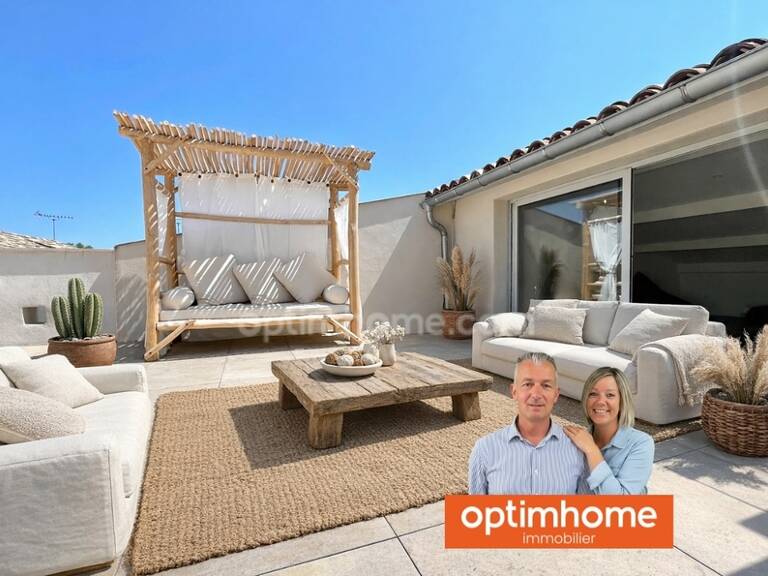 AIGUES-MORTES MAISON RÉNOVÉE 5 PIÈCES 147 M2 AVEC 2 GARAGES ET TOIT TERRASSE — photo 1