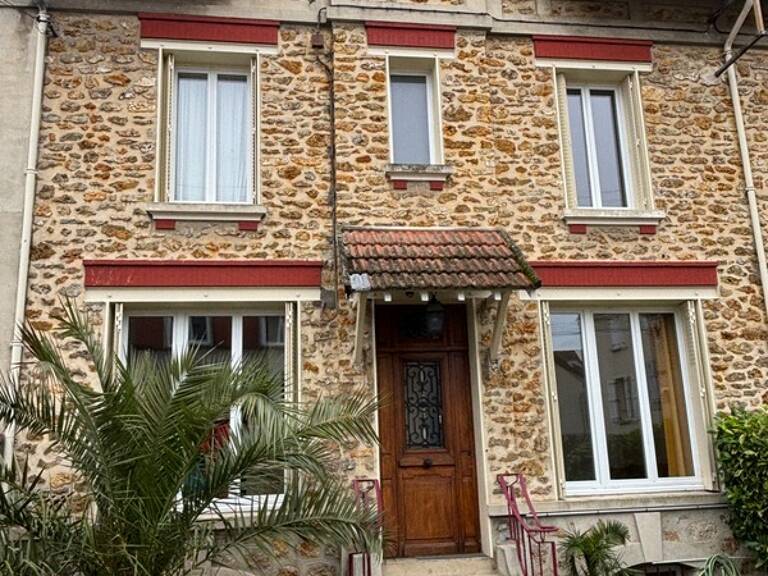 GRANDE MAISON EN PIERRES MEULIERES EN CENTRE VILLE DE LA FERTE SOUS JOUARRE — photo 1