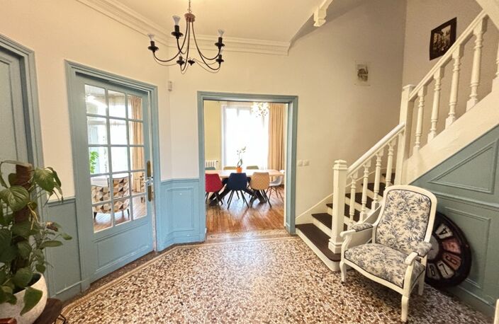 GRANDE MAISON EN PIERRES MEULIERES EN CENTRE VILLE DE LA FERTE SOUS JOUARRE — photo 3
