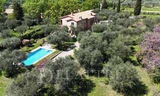 Maison 10 Pièces 235 m² à vendre à Châteauneuf-Grasse (06740)