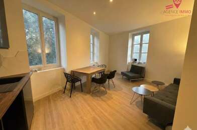 Appartement 3 pièces 1160 €