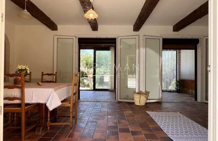 Villa provençale avec dépendance et grand terrain arboré – Le Lu — photo 5