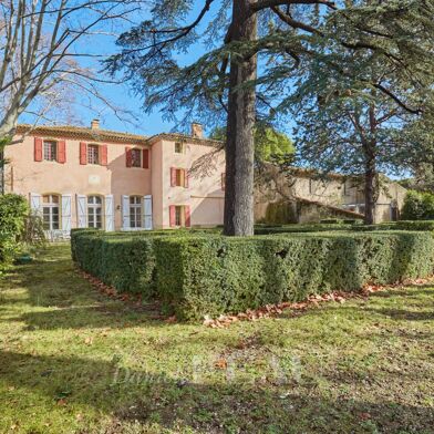 Maison 15 pièces 2480000 €