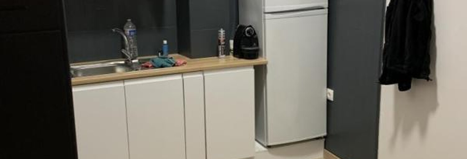 Appartement 3 Pièces 45 m² à louer à Marseille 2 (13002)