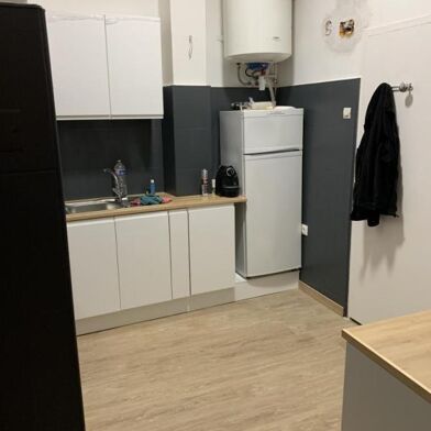 Appartement 3 pièces 750 €