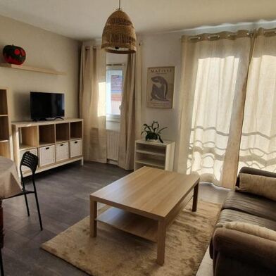 Appartement 4 pièces 950 €