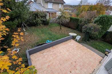 Maison 5 pièces 2750 €