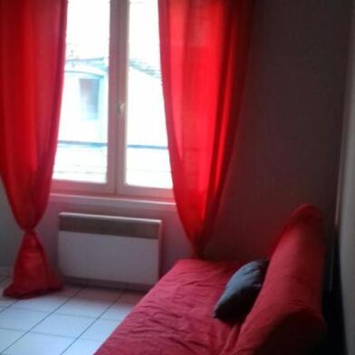 Appartement 1 pièces 350 €