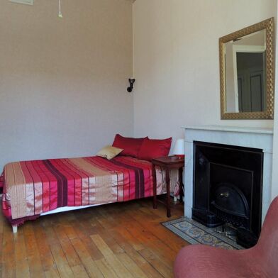 Appartement 1 pièces 450 €