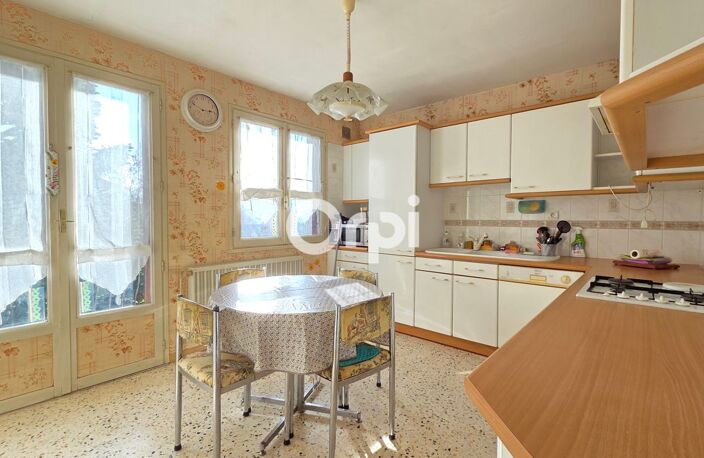 Maison À Vendre avec sous-sol complet — photo 3