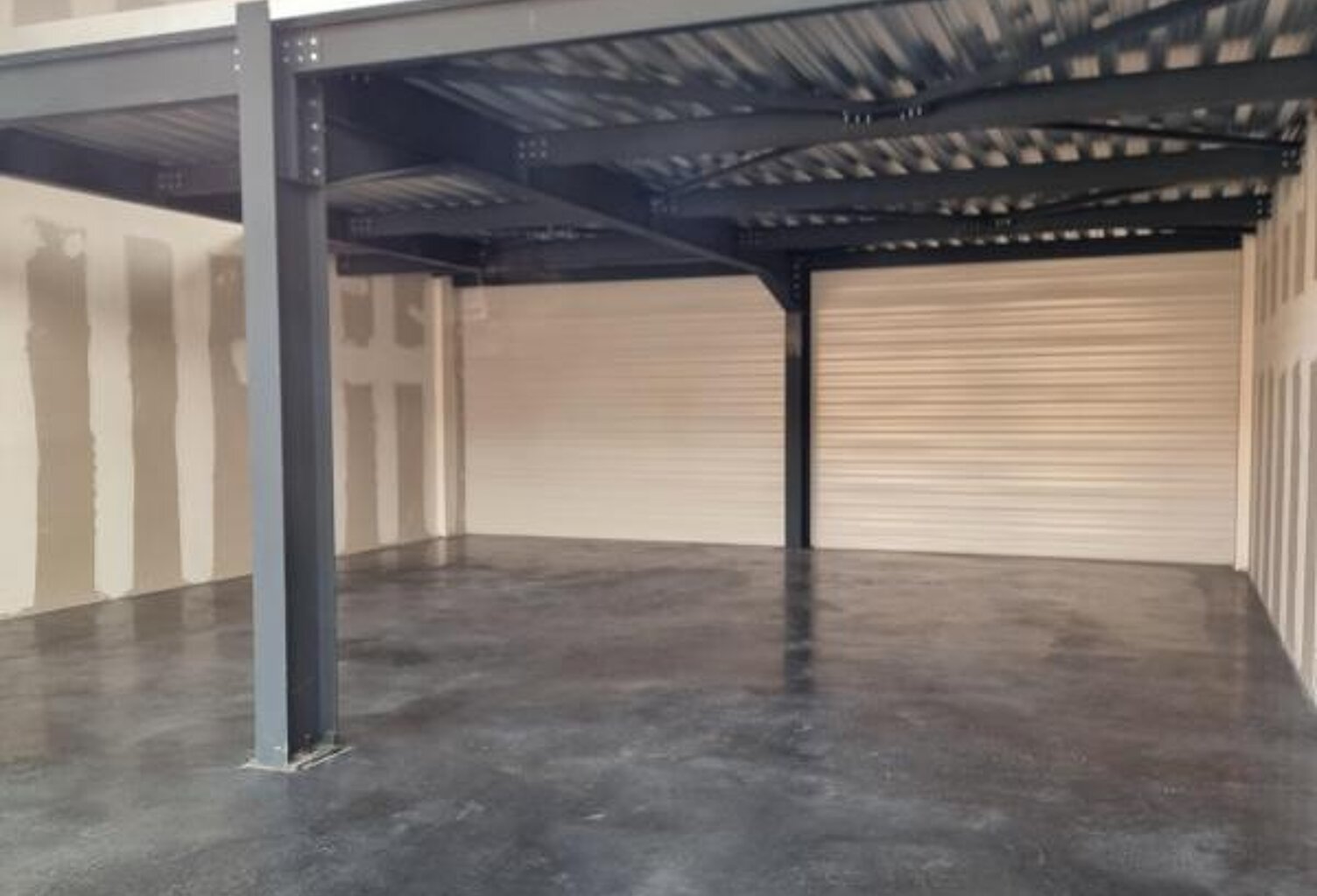 Bien Commercial À Louer — photo 1