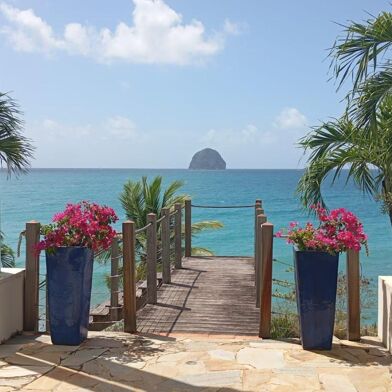 Appartement 3 pièces 303525 €