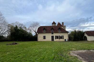 Maison 6 pièces 1200 €