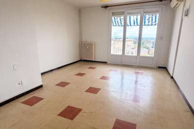 Appartement 5 pièces 1292 €