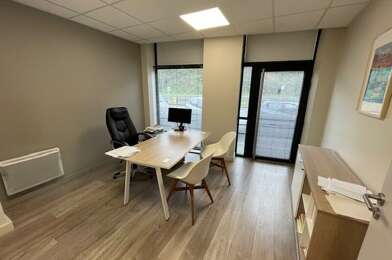 Commerce  4870 €