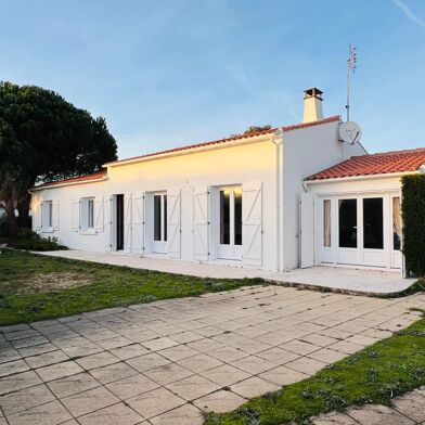 Maison 5 pièces 759990 €