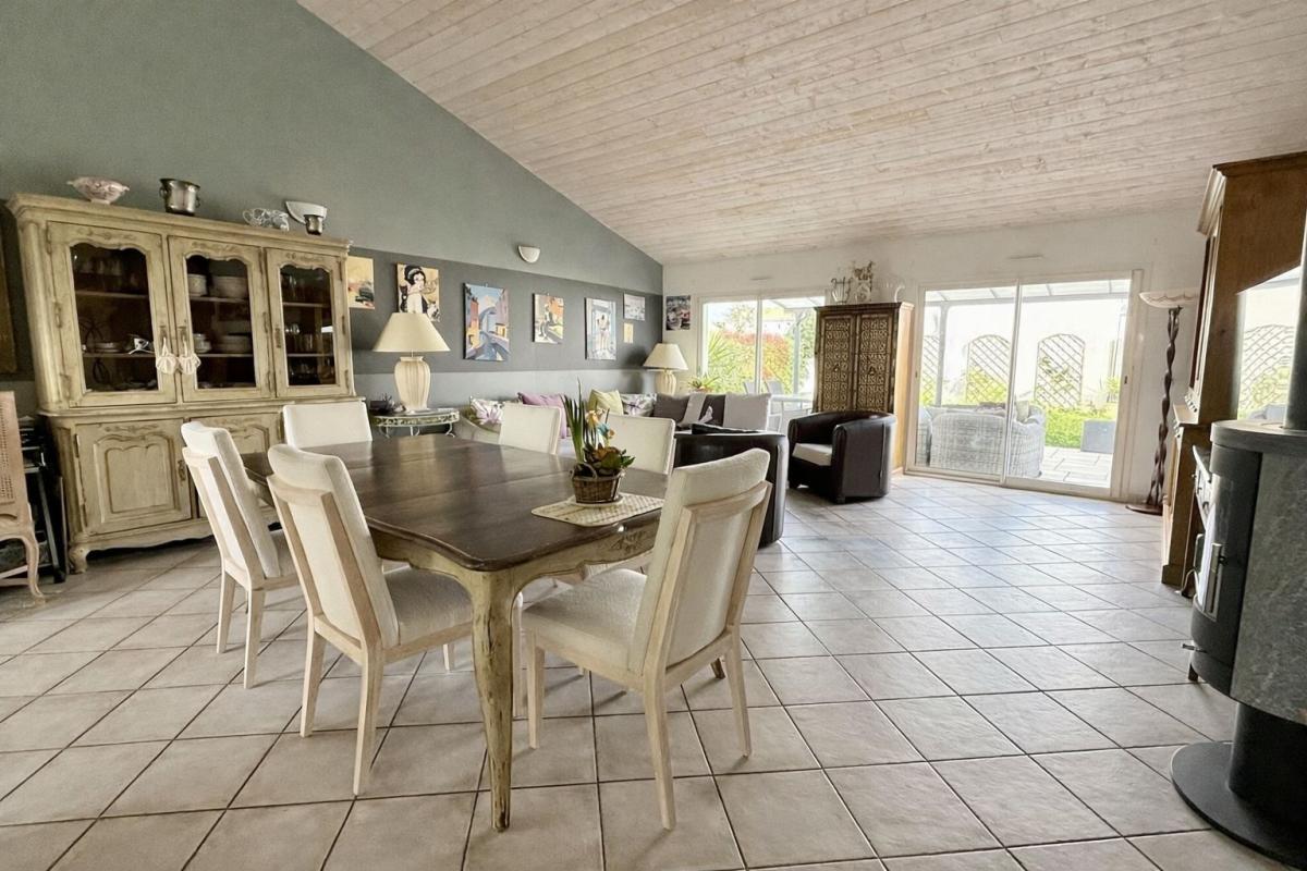 Villa / Maison  T5 à vendre Nieul-sur-Mer 17137